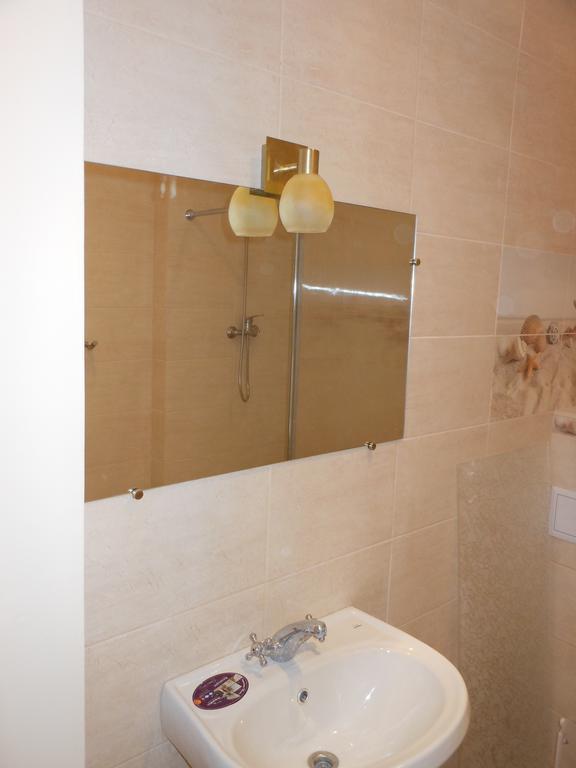 Ferienwohnung Залізнична 49 "Хочу Цю!" Iwano-Frankiwsk Zimmer foto